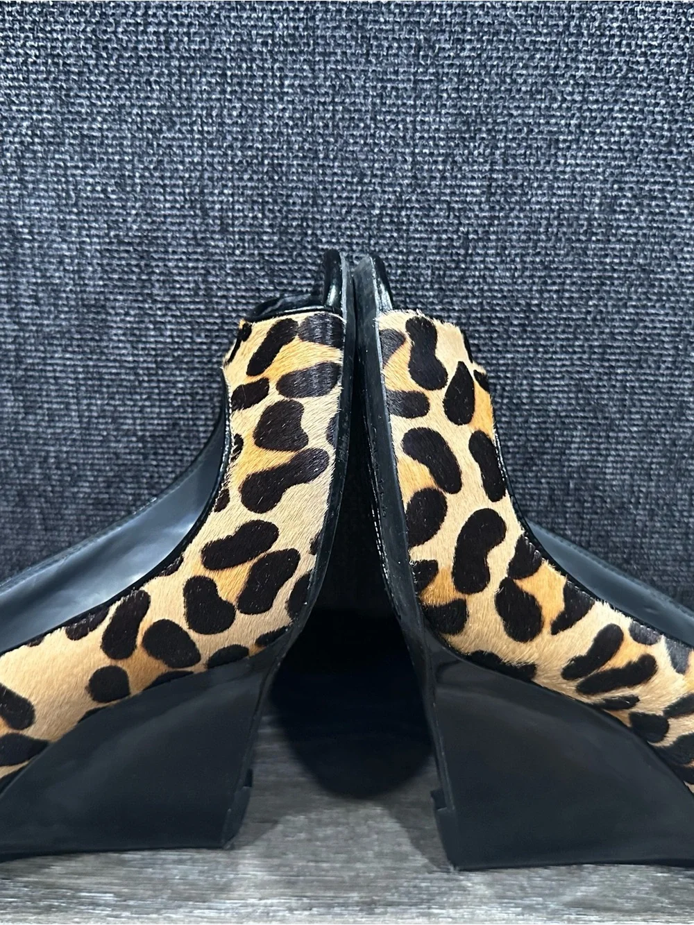 Calvin Klein Leopard Print Wedge Pumps - Black & Tan Size 6.5 real calfskin